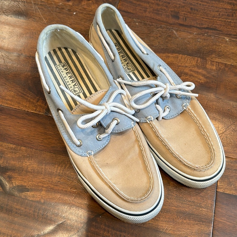 Sperry boat shoes